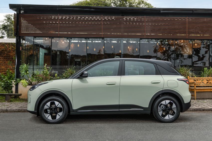 Programa de vendas diretas da Geely garante desconto nos carros