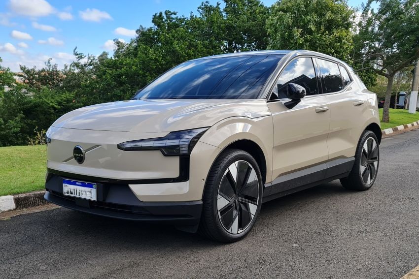 Volvo EX30 mostra por que a segurança virou sinônimo da marca