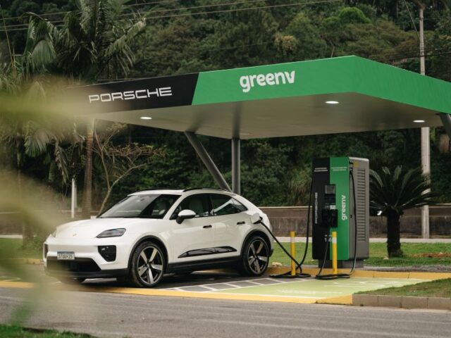 Joinville recebe novo hub de recarga da Porsche na BR-101