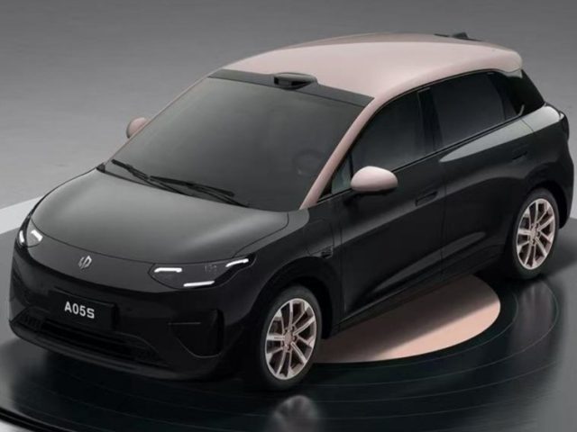 Novo Leapmotor A05 mira disputa com elétricos de entrada
