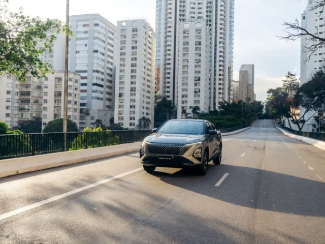 Omoda & Jaecoo ultrapassa 20 mil vendas no Brasil em 2026